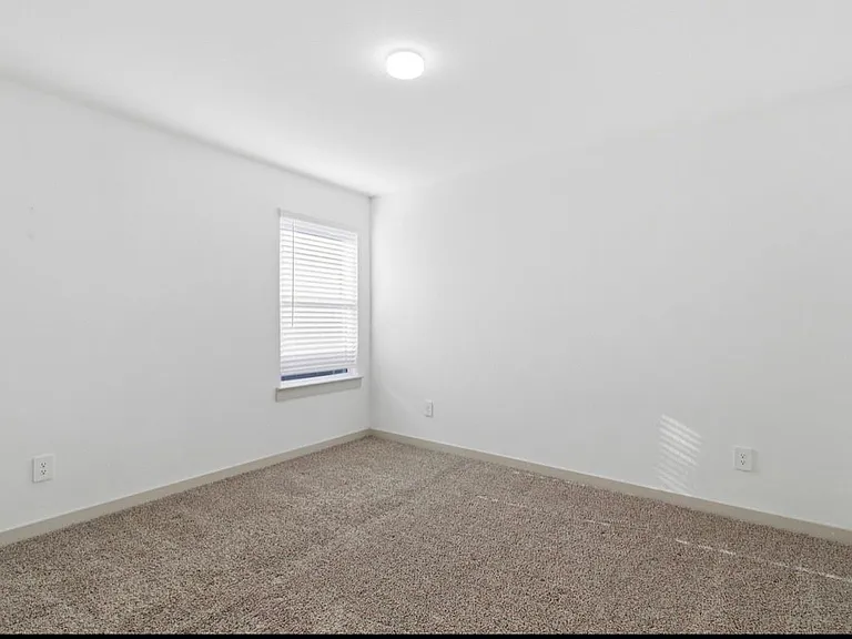 30034 Reagans Ranch Dr — Photo 13