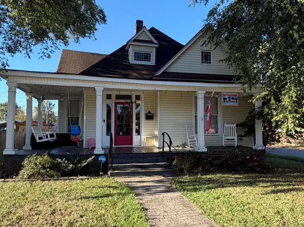 2000 E 14th St, Chattanooga, TN 37404