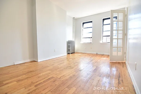 Rented by Bohemia Realty Group | media 9