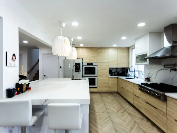 186-35 80th Drive image 6 of 15