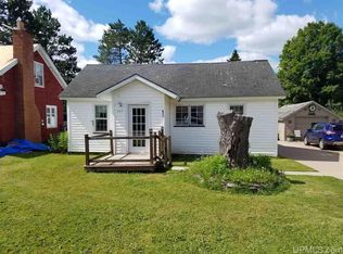 935 Cottage St, Ishpeming, MI 49849