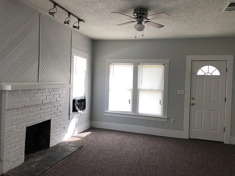 1211 Monroe St — Photo 9