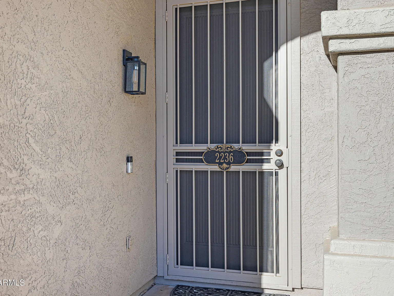 4 bed, 2.0 bath, 1961 sqft, $2,850 — Photo 3