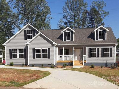 6909 Navajo Trl, Sherrills Ford, NC, 28673