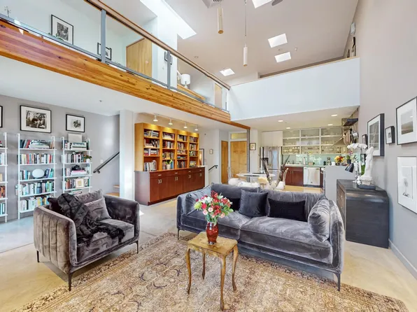 1012 Marquez Pl Unit 209B, Santa Fe, NM 87505