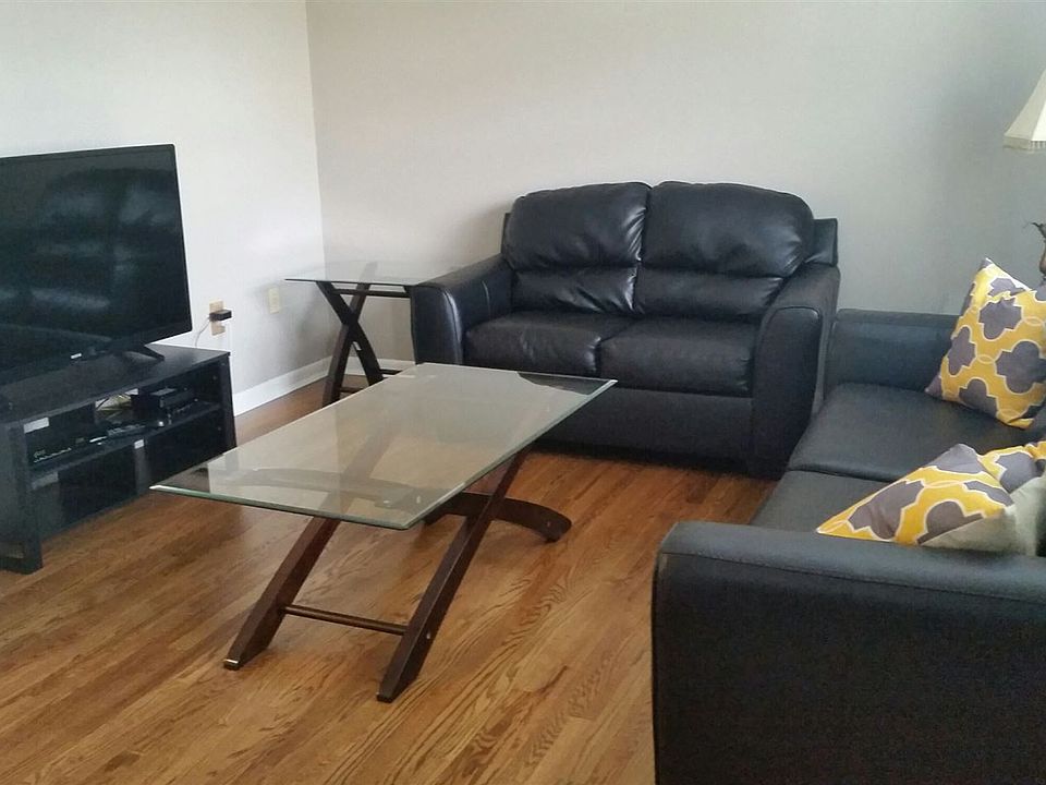 1st image of 1729 Fort Henry Dr