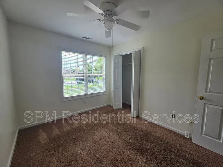1798 Liz Ln NE — Photo 7