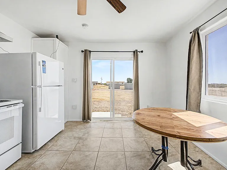 34233 W Sahuaro St — Photo 14