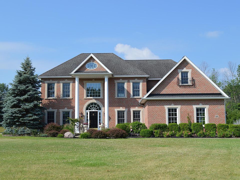 1st image of 5040 Hidden Valley Ct