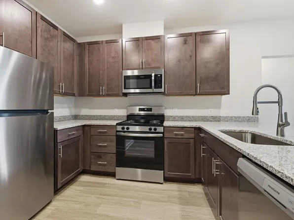 The Warwick at Foundry Creek