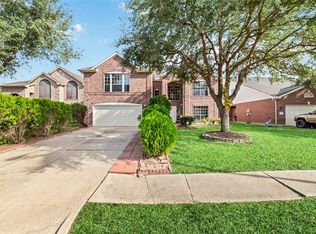 16511 Village View Trl, Sugar Land, TX 77498