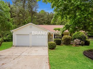 1492 Chaseway Cir, Powder Springs, GA 30127