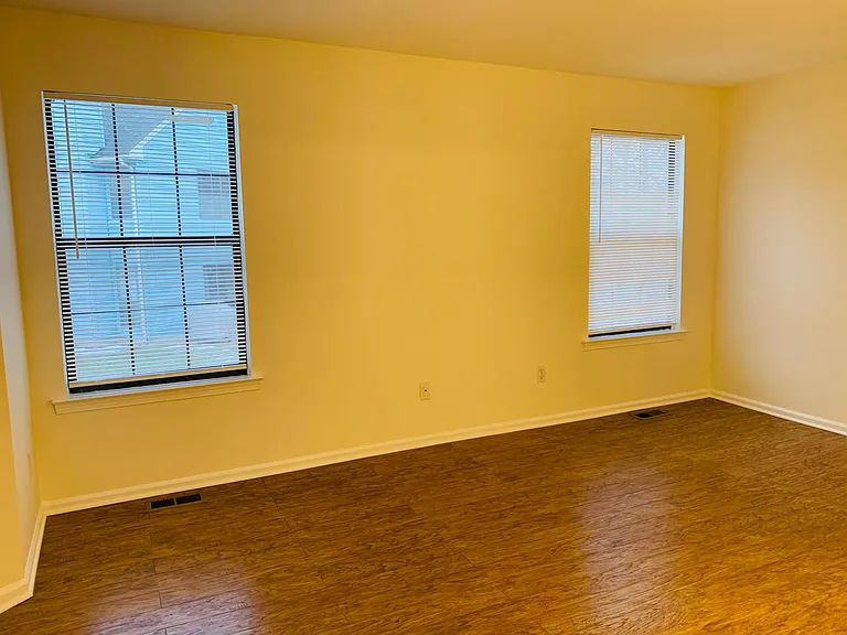 3002 Cricket Cir — Photo 11