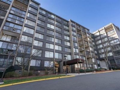 9060 Palisade Ave APT 416, North Bergen, NJ, 07047