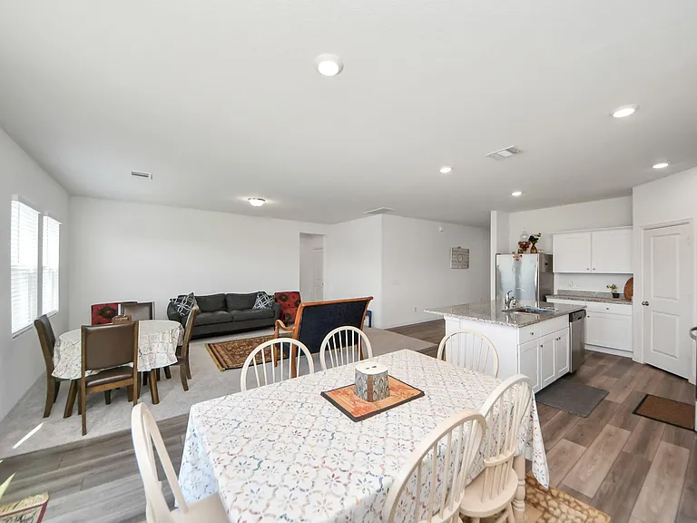 4830 Highland Springs Dr — Photo 19