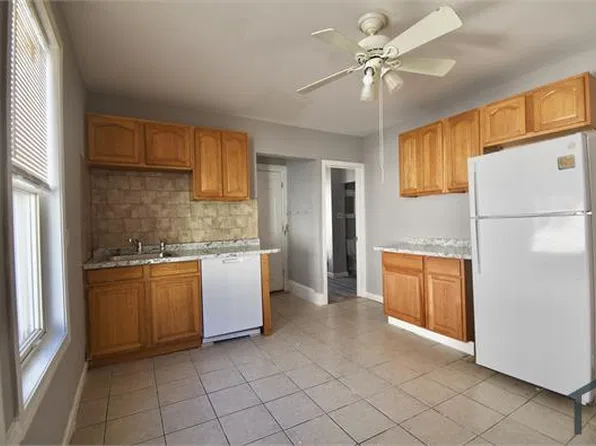 49 Hanover St Floor 2, Lynn, MA 01902