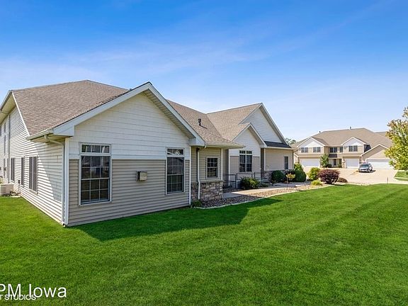 2nd image of 470 Larson Dr