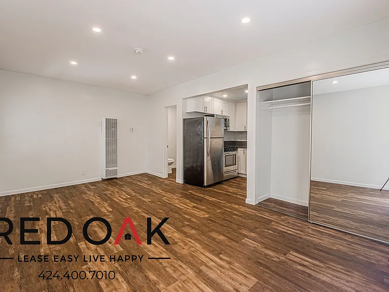 1214 Orange Grove Ave #3/4 — Photo 6