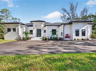 2997 64th St SW, Naples, FL 34105