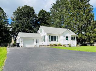 399 Mill St, Springville, NY 14141