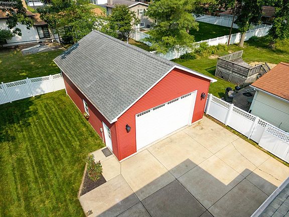 3rd image of 3807 Scottley Dr