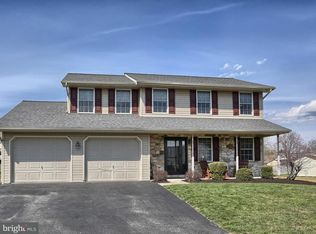 38 Knight Ct, Palmyra, PA 17078