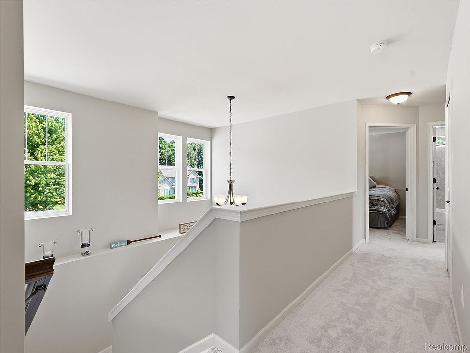 94 Blackberry Dr, photo 28