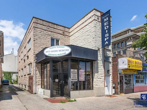 415 Avenue P, Brooklyn, NY 11223