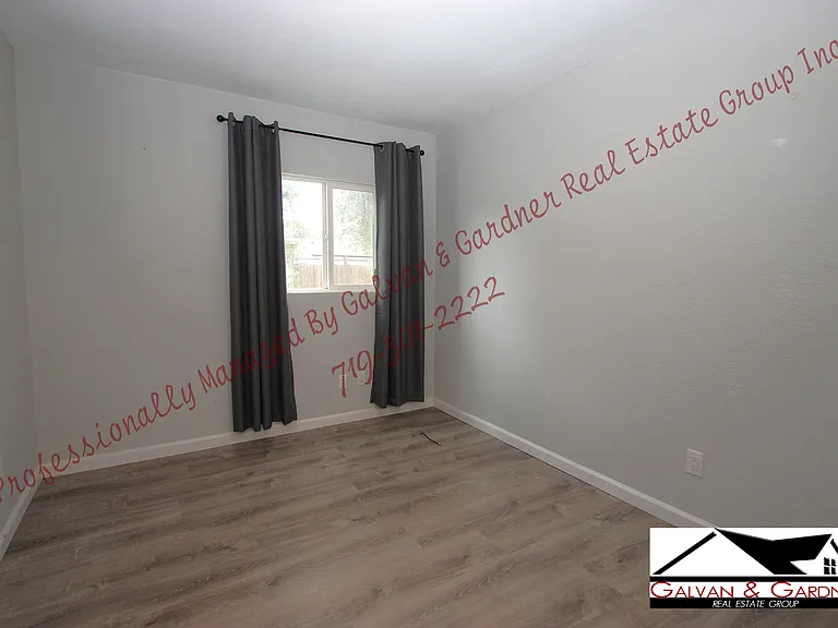 1222 Bristol Ave — Photo 9