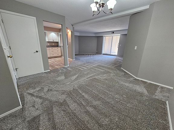 3rd image of 3433 Oak Alley Ct #301