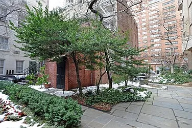 Sold by Citi Habitats