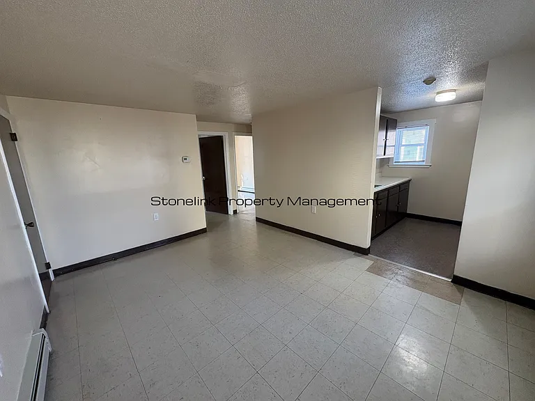 212-214 Washington St — Photo 13