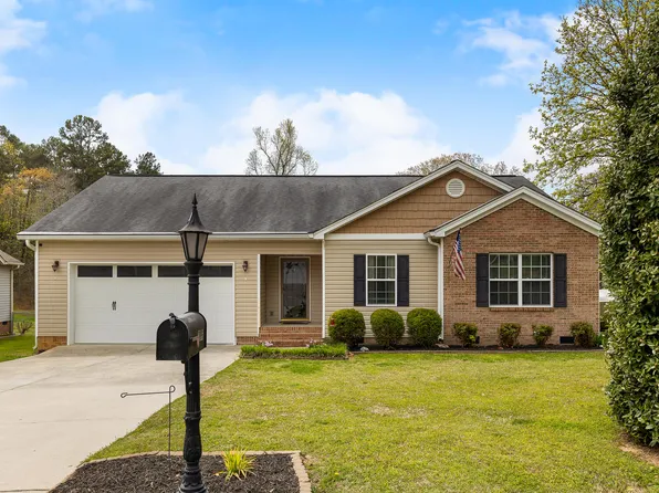 7006 Maple Leaf Ln, Harrison, TN 37341