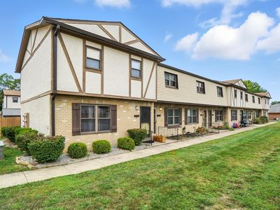 3828 Queen Anne Pl #B8, Grove City, OH, 43123