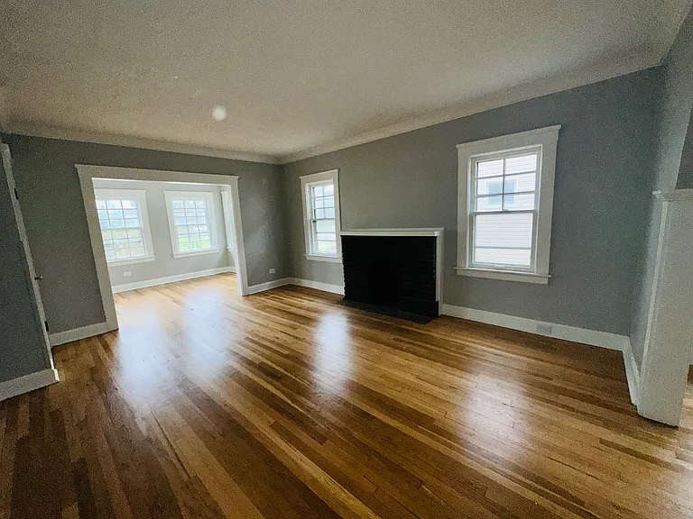 2058 Bunts Rd #LOWER — Photo 8