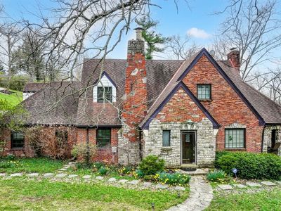 3901 N Cliff Ln, Cincinnati, OH, 45220