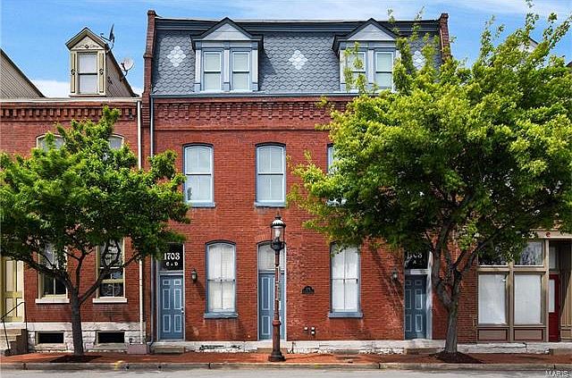 1st image of 1703-1705 S 11th St #D