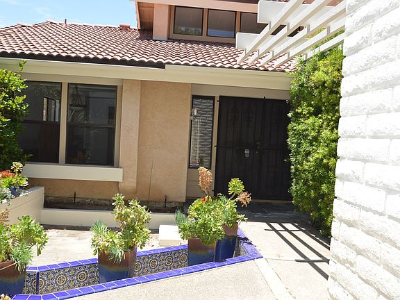 4th image of 5820 Caminito Cardelina