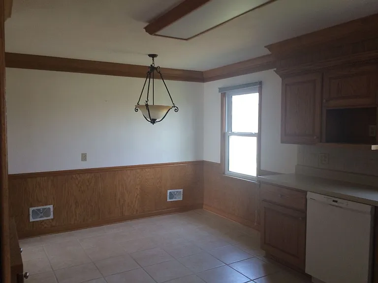 1358 Pottery Rd — Photo 12