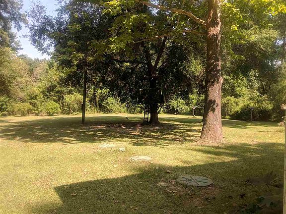 4th image of 140 County Road 421