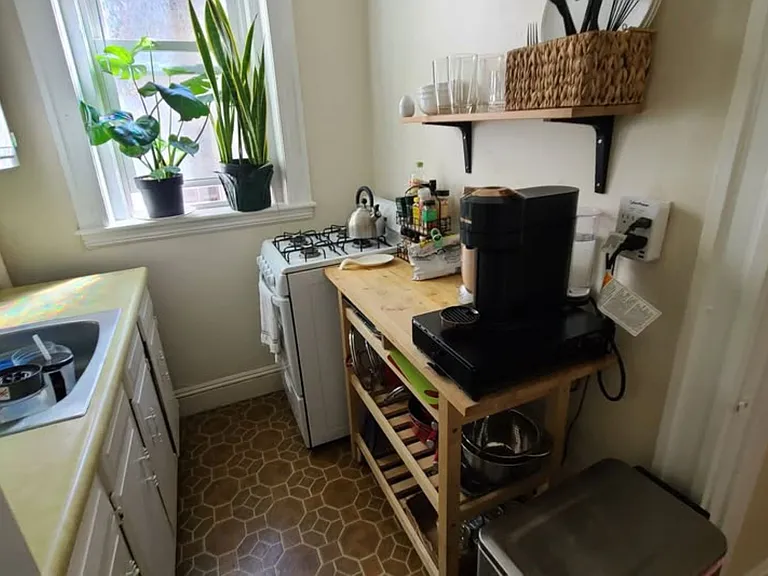 1840 Commonwealth Ave #8 — Photo 3
