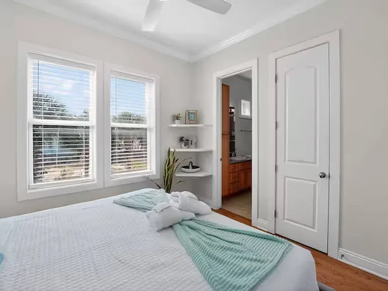 6224 Thomas Dr #3 — Photo 4