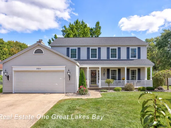 2664 Chapel Dr E, Saginaw, MI 48603