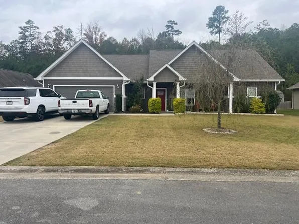 203 Gilmore, Calhoun, GA 30701