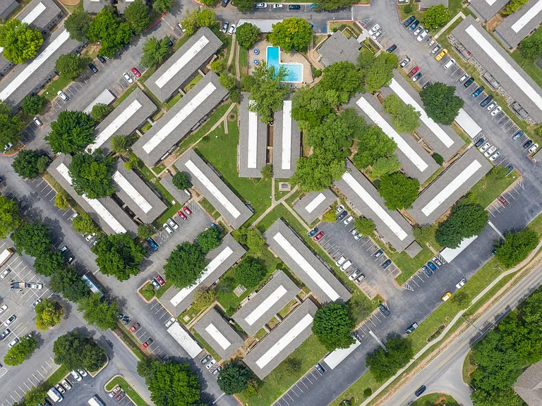 Deerfield Estates - First Months Rent FREE *Select Units Only* — Photo 89