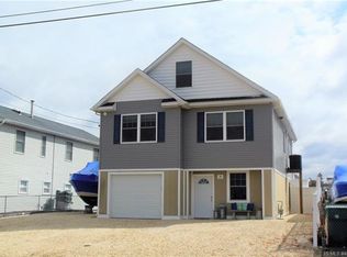 19 S Ensign Dr, Little Egg Harbor, NJ