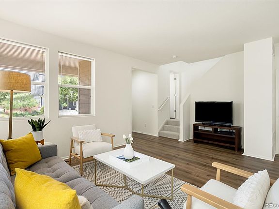 3rd image of 3636 Willow Street