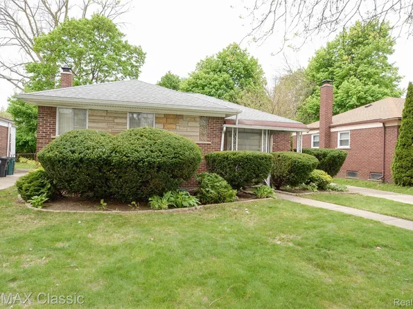 21961 Sussex Ave, Oak Park, MI 48237