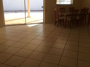 8420 NW 7th Ct, Pembroke Pines, FL 33024