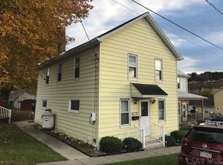 302 8th St, Windber, PA 15963